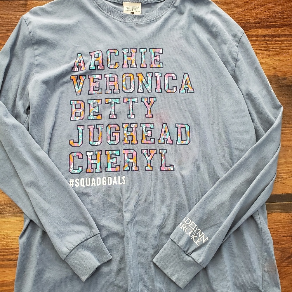 Jadeltnn Brooke Riverdale shirt